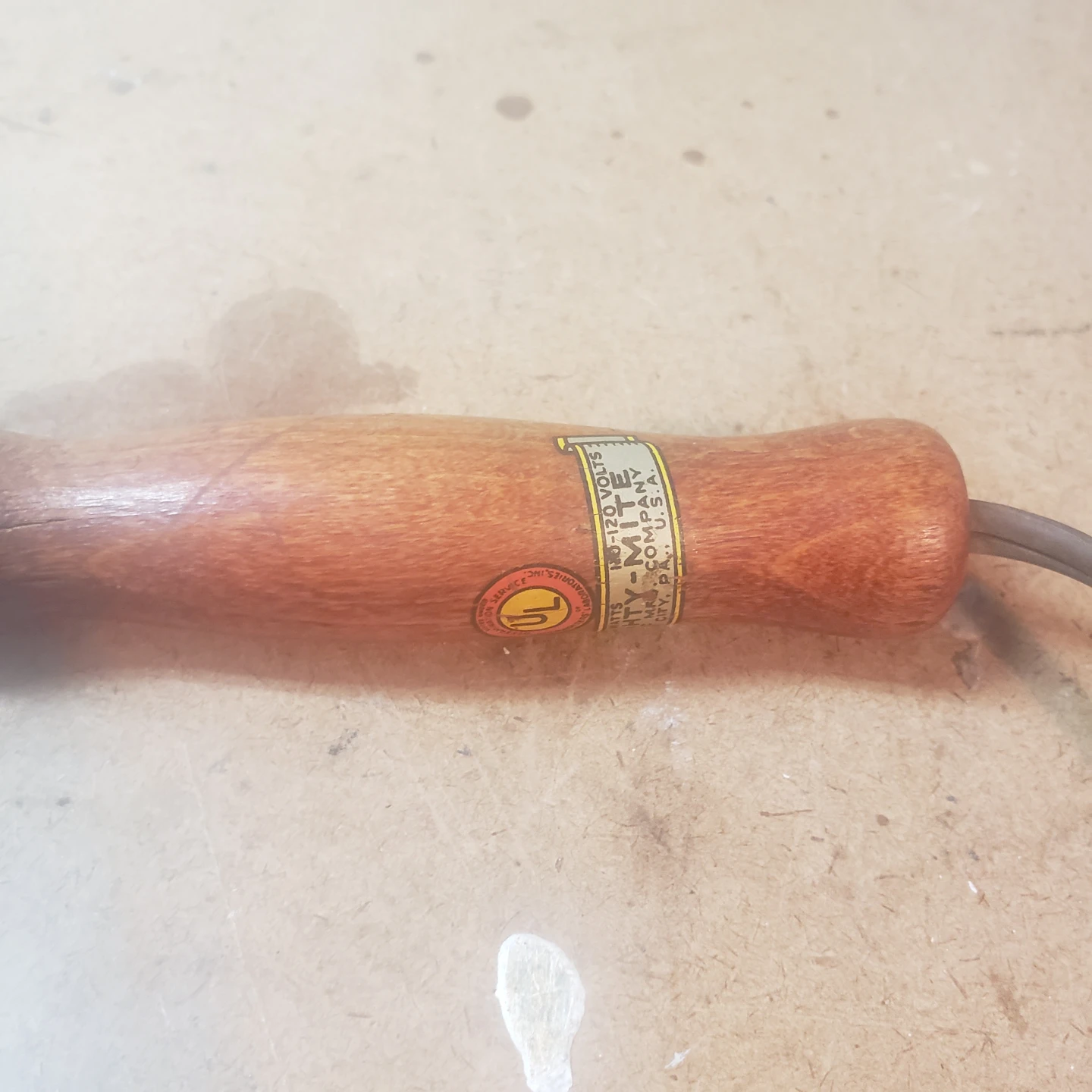 Mighty-Mite Soldering Iron Wood Handle 120 Volts - photo 2