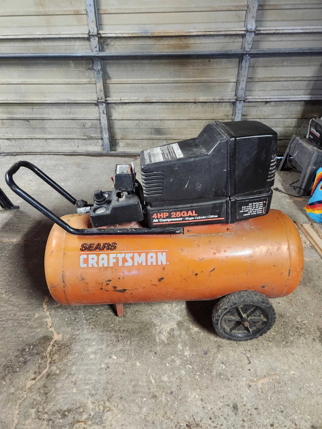 Craftsman 4HP 25 Gal Air Compressor
