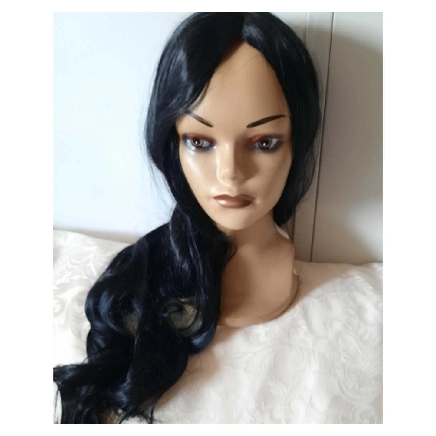 Black Long Wavy Wig