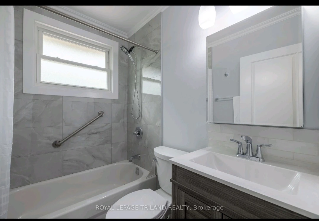 Private room for rent - photo 5