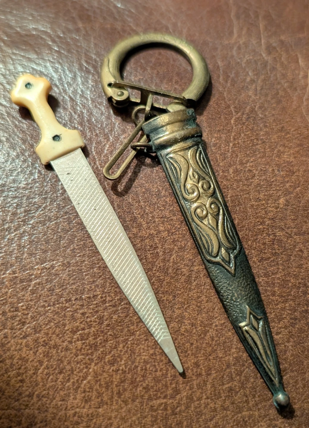 Decorative Dagger Keychain with Ornate Sheath