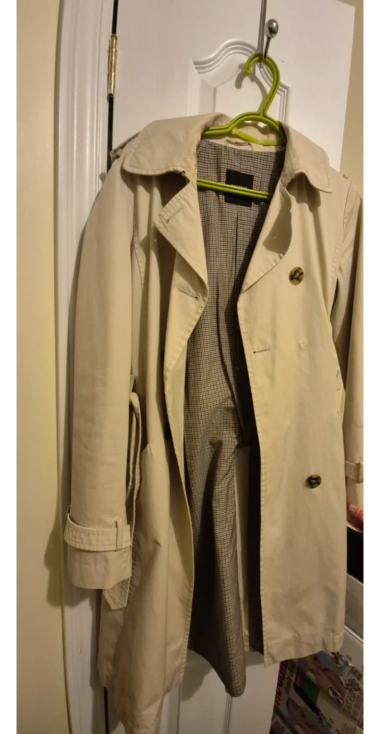 Weekend MaxMara Beige Trench Coat