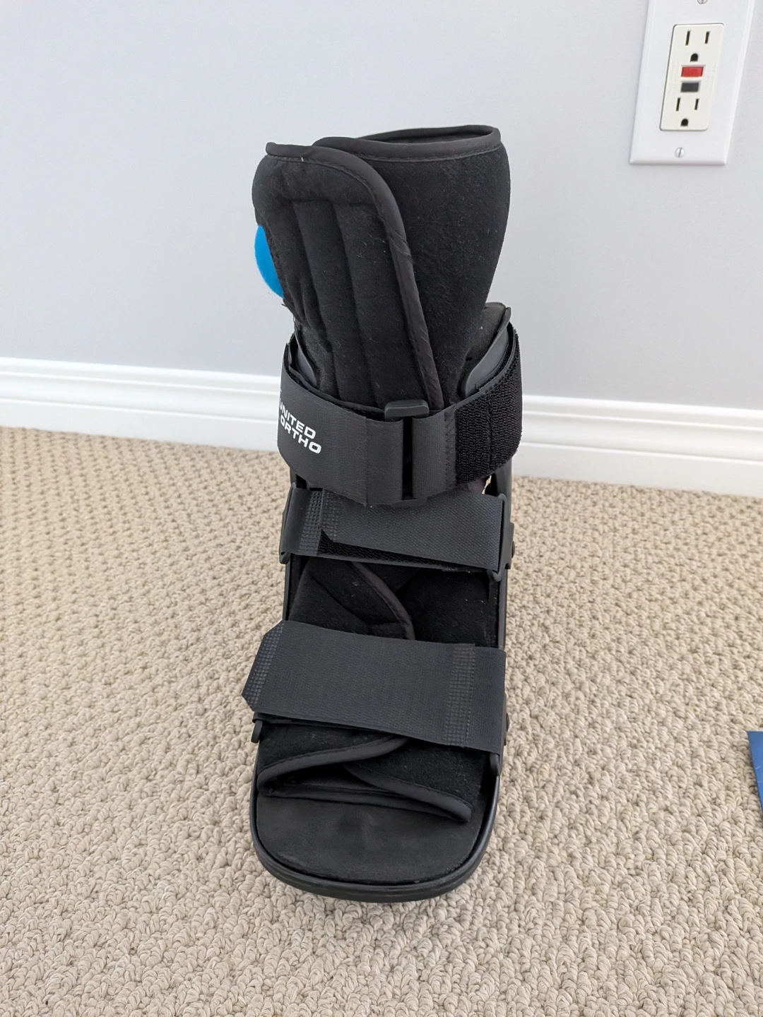 United Ortho Walking Boot Small  🌱 - photo 5