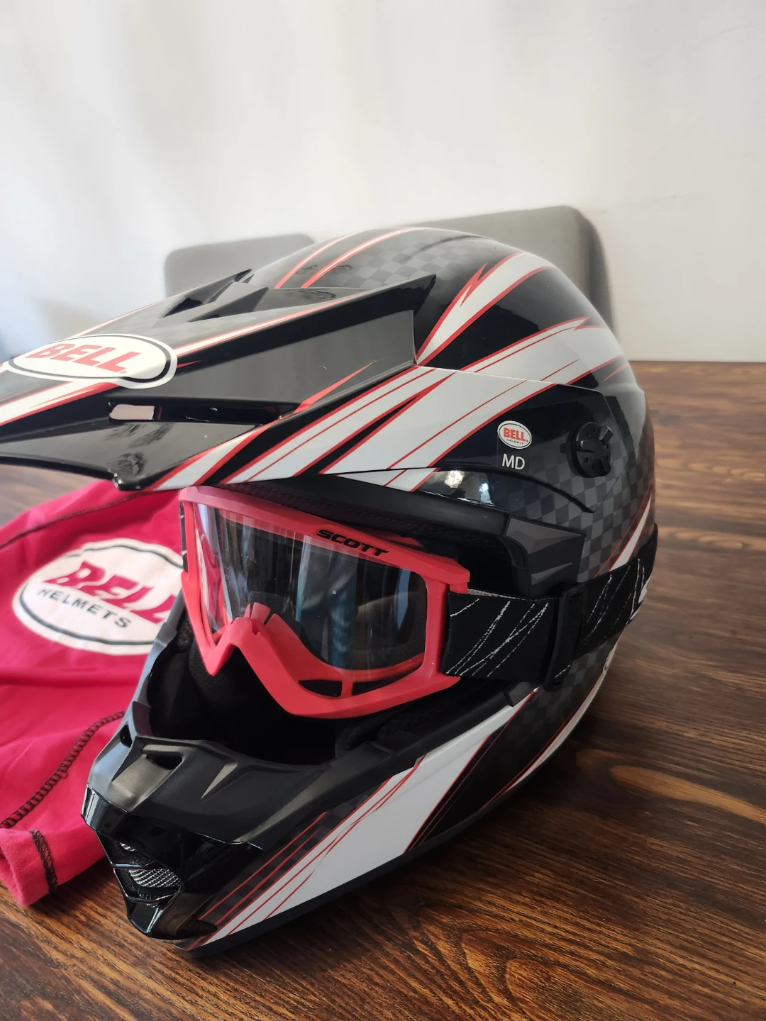 Bell "MD" Motocross Helmet with Goggles and Bag