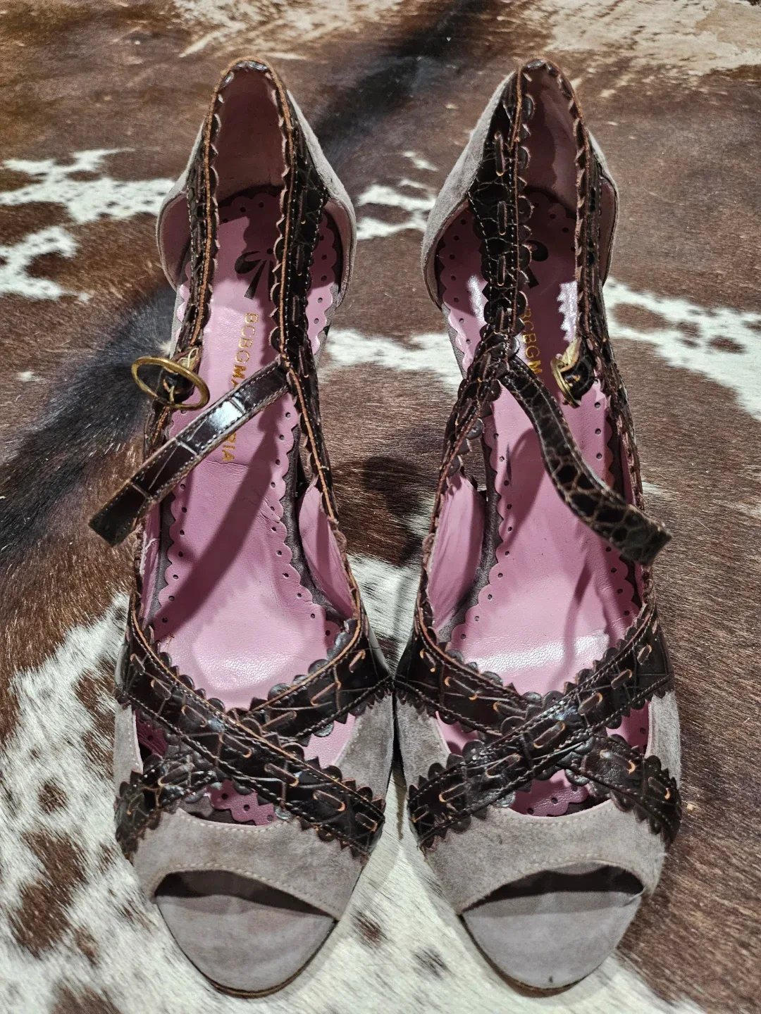 BCBG Max Azria Women's 3.5 inch Heels