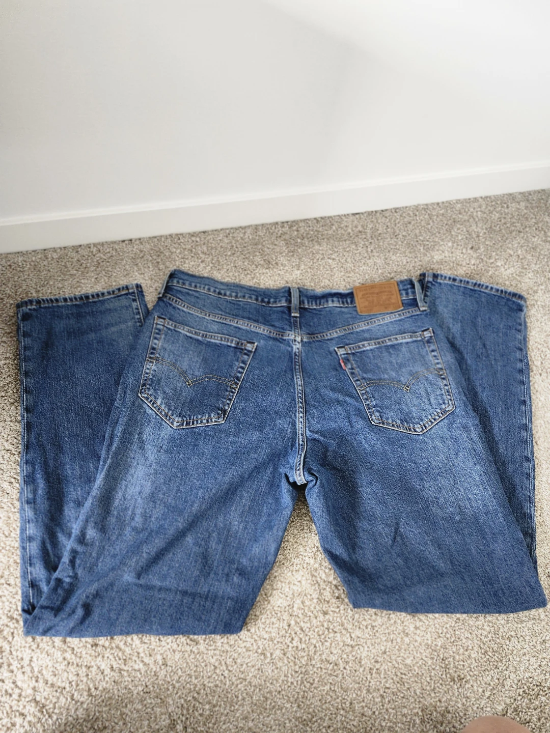 Levi’s 541 Athletic Taper Jeans - 36x34 - Great Condition - photo 2