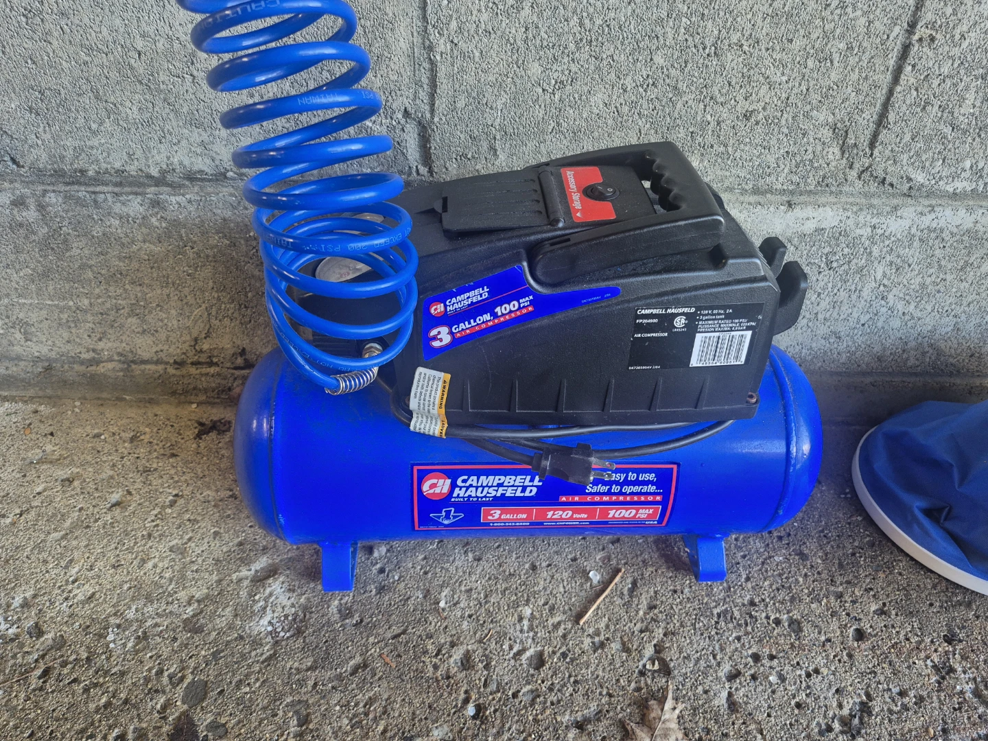 Campbell Hausfeld 3 Gallon Air Compressor - photo 2