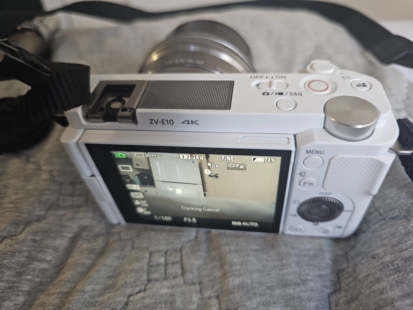 Sony ZV-E10 Mirrorless Camera - White - photo 5