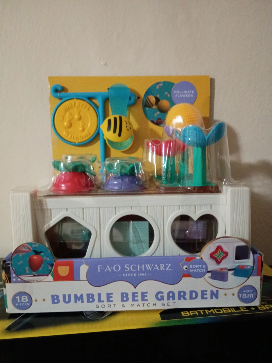 FAO Schwarz Bumble Bee Garden Sort & Match Set