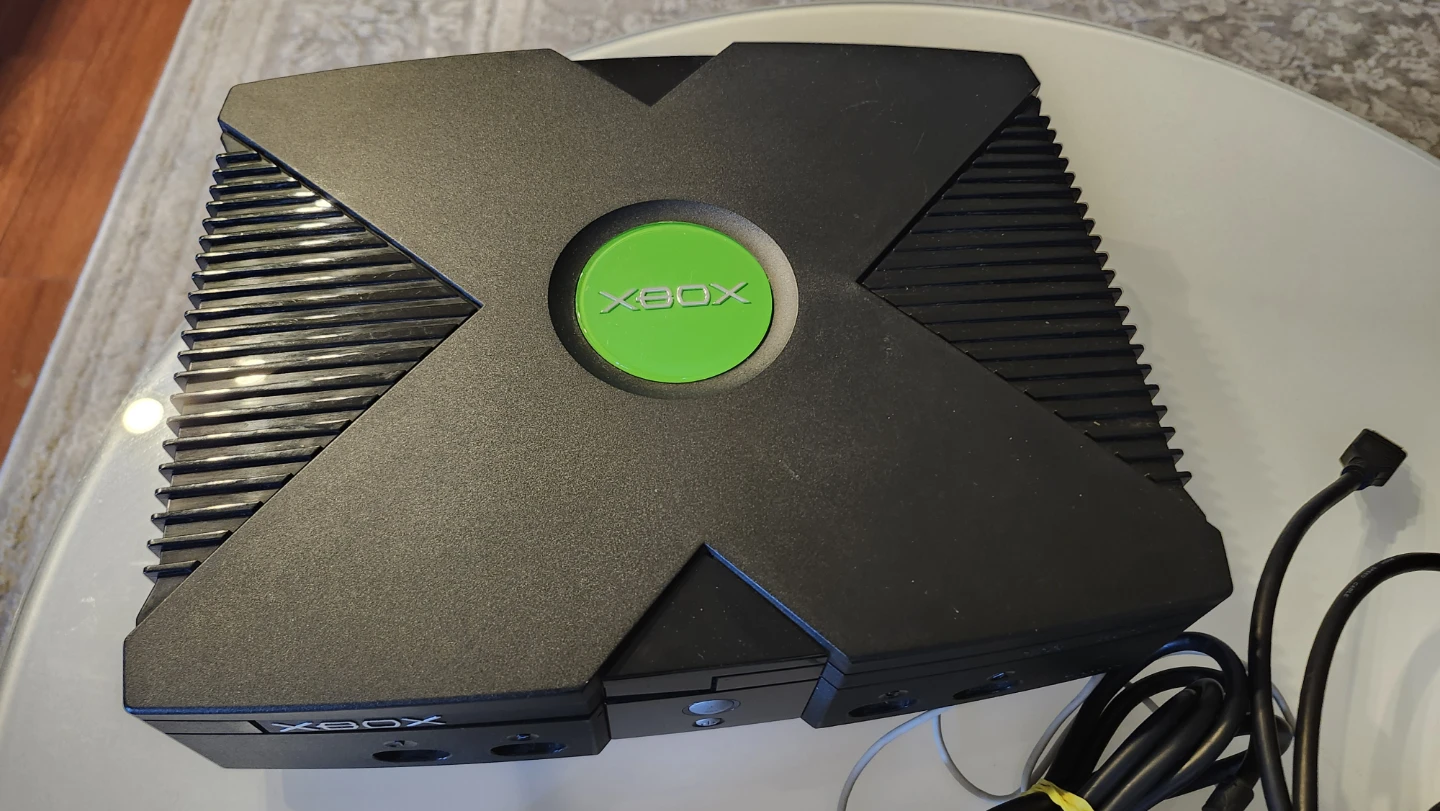 Original Xbox Console Bundle with Hitman 2 - photo 2