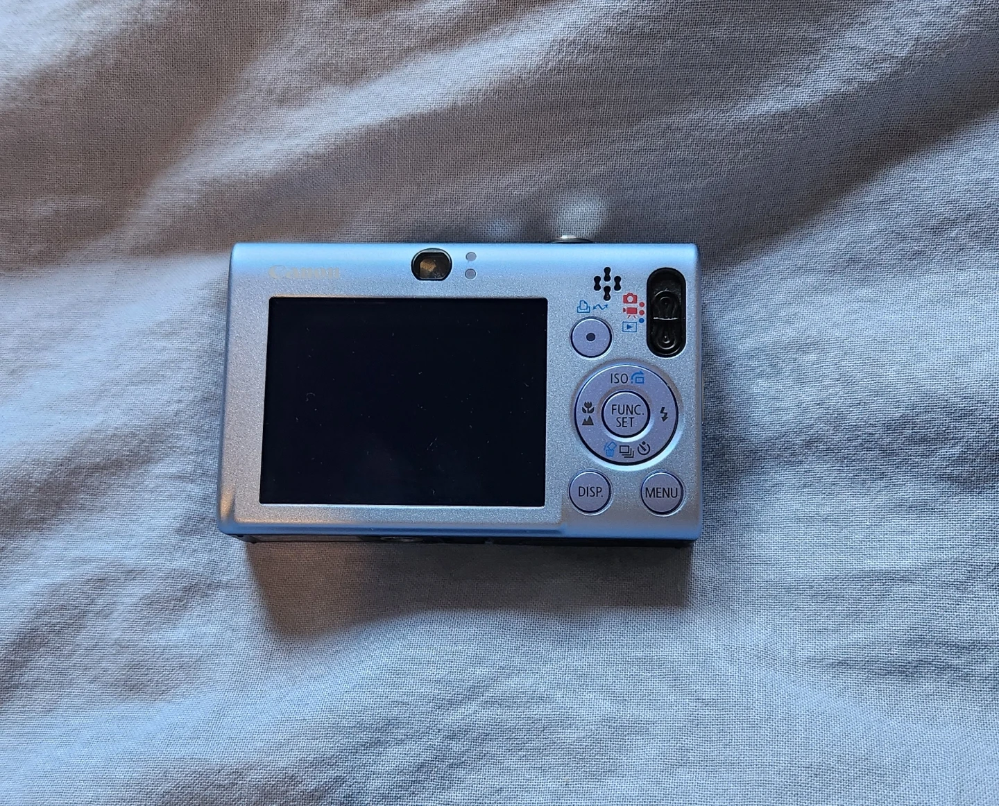Canon PowerShot SD1100 IS Digital ELPH Blue - photo 2