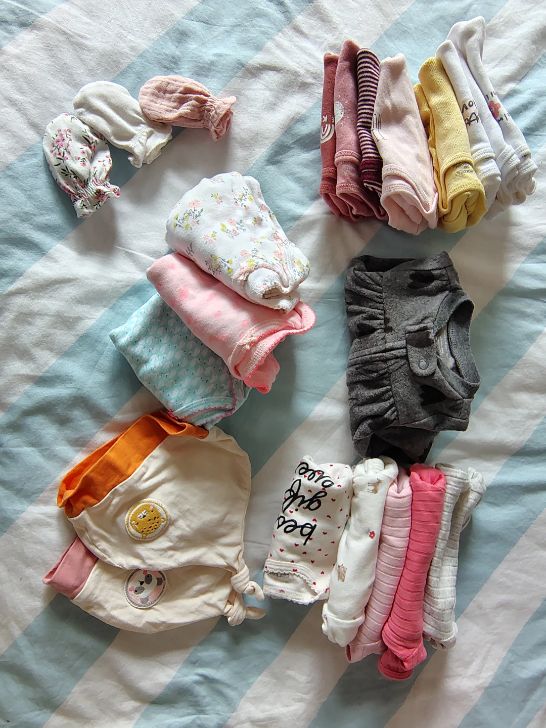 New born baby clothes