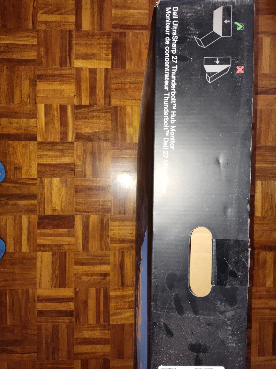 Dell UltraSharp 27 Thunderbolt Hub Monitor - photo 2