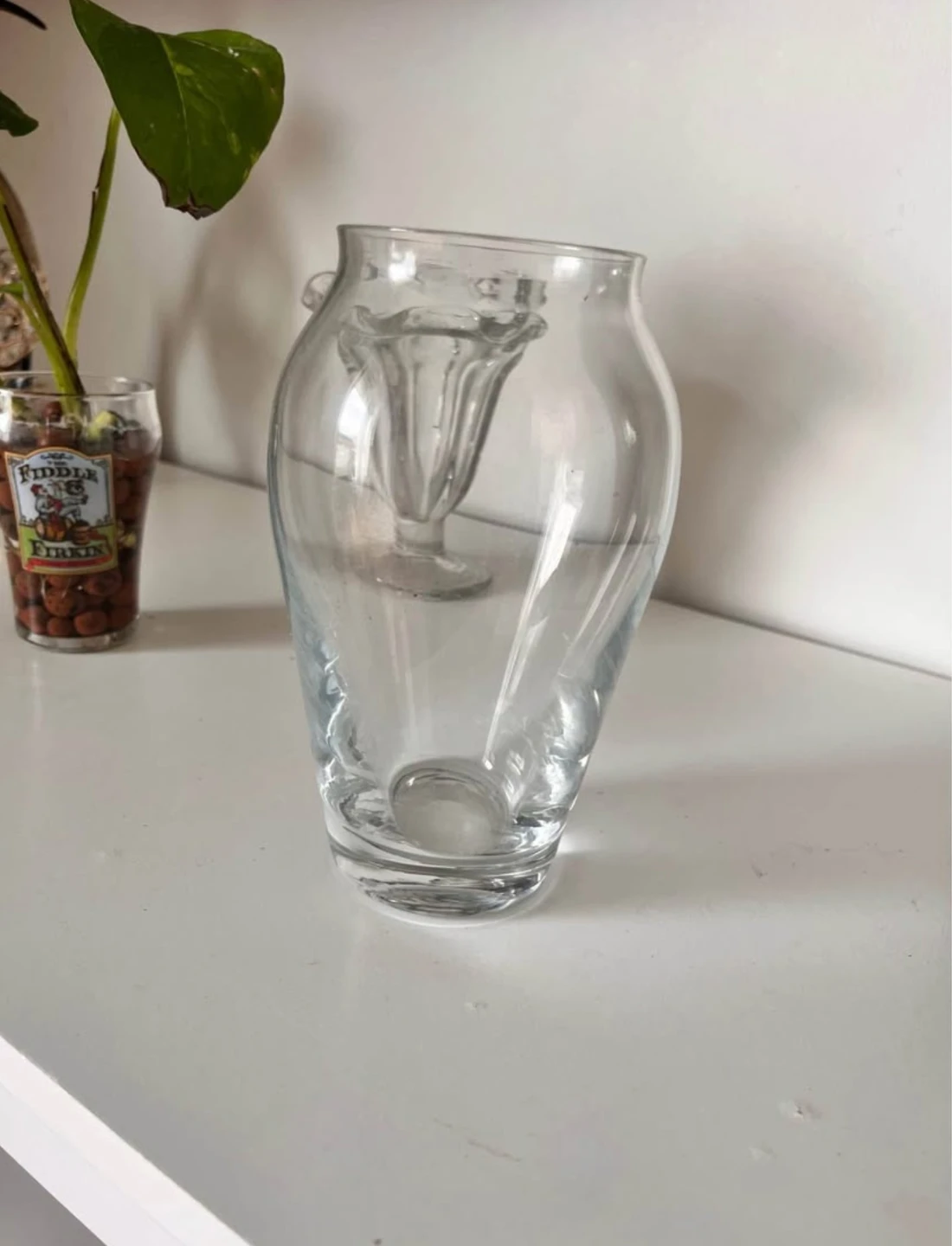 Clear Glass Vase - photo 3