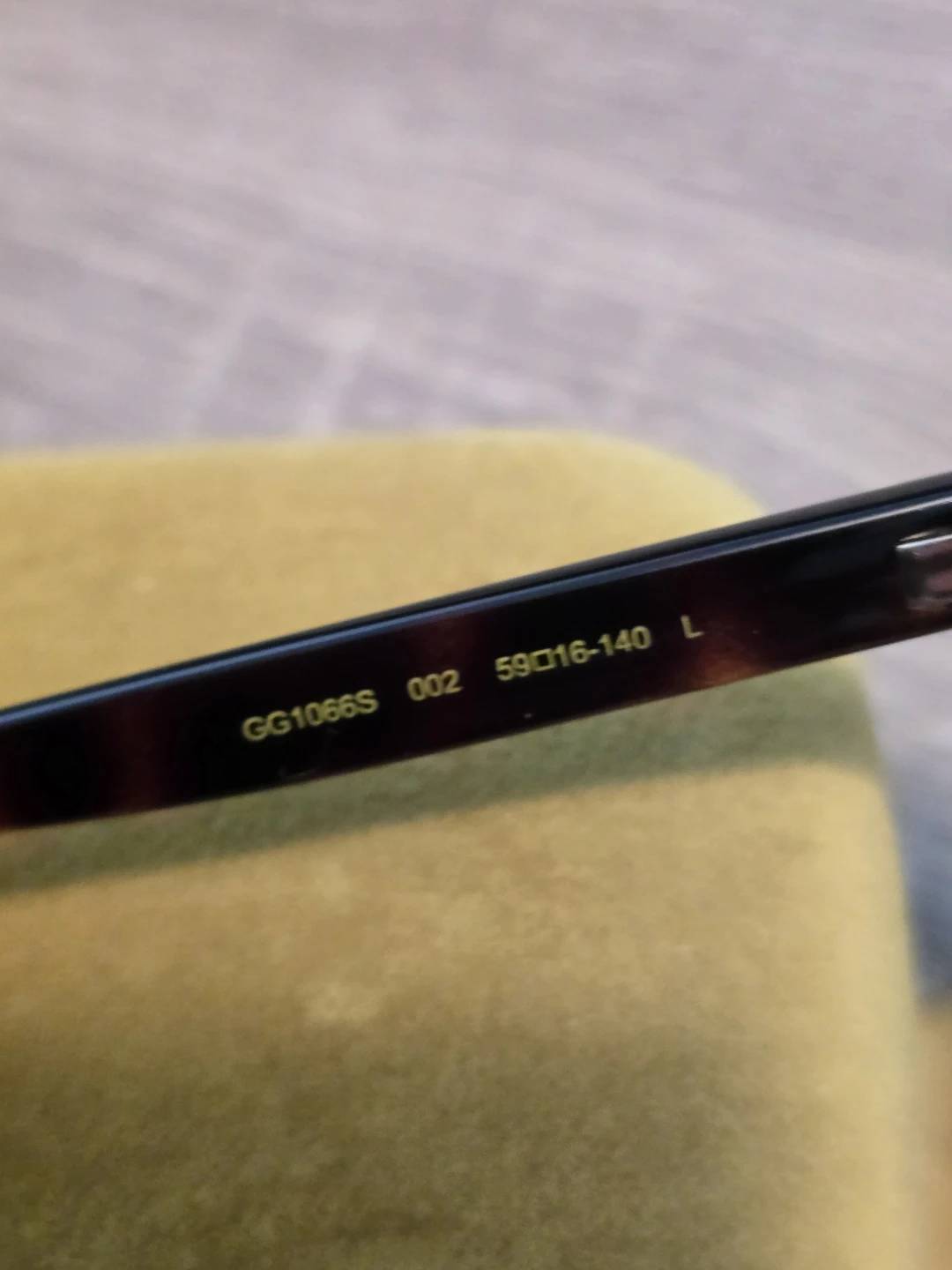 Gucci GG1066S Sunglasses- new - photo 4