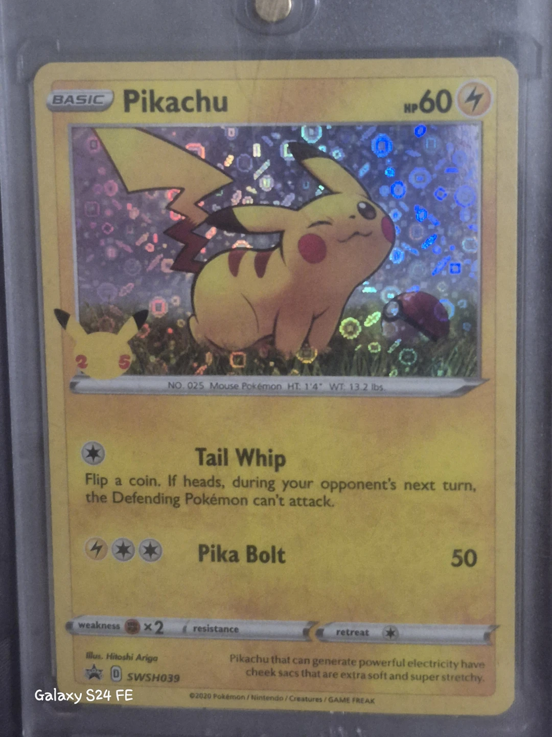 Pokémon Pikachu TCG Card SWSH039