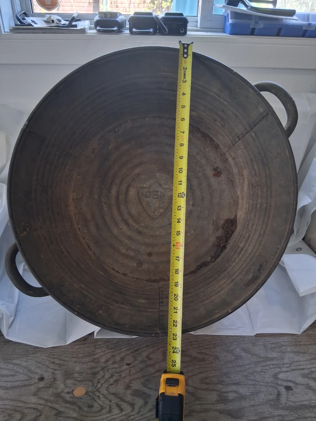 Antique Laundry Tub/ Firewood Holder - photo 2