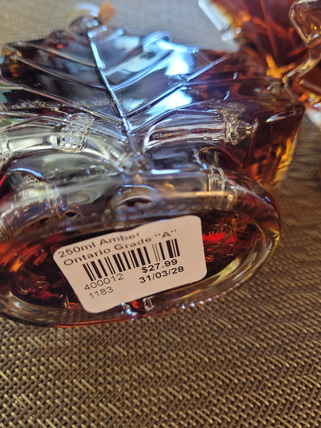 Maple Leaf Place Amber Rich Flavour Pure Maple Syrup (3 x 250ml) - photo 3