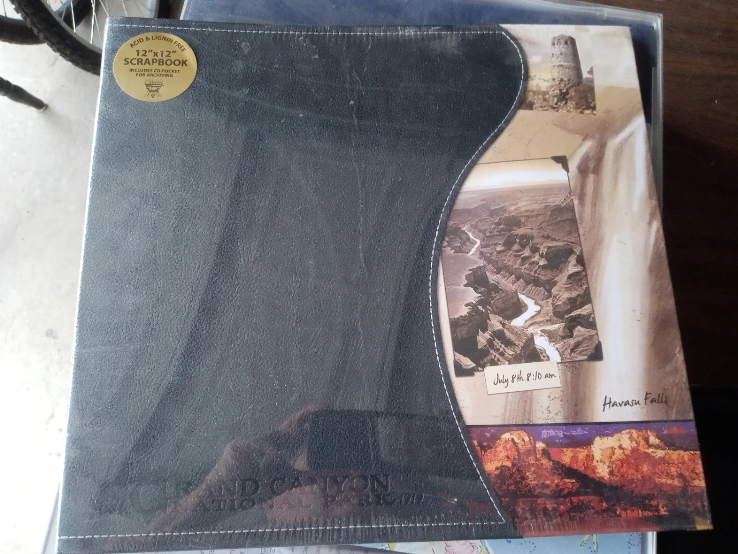 Xanterra Grand Canyon 12"x12" Scrapbook - photo 3