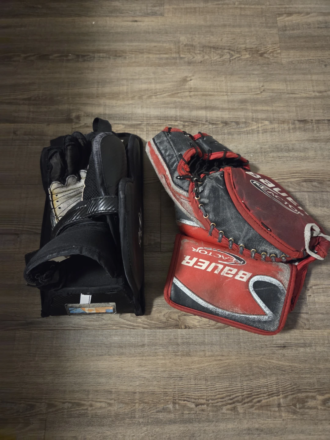 Bauer Reactor Glove and Brains blocker - photo 2