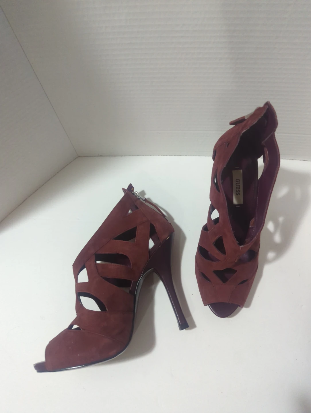 Guess Women's Burgundy Suede Cutout Heels - photo 2