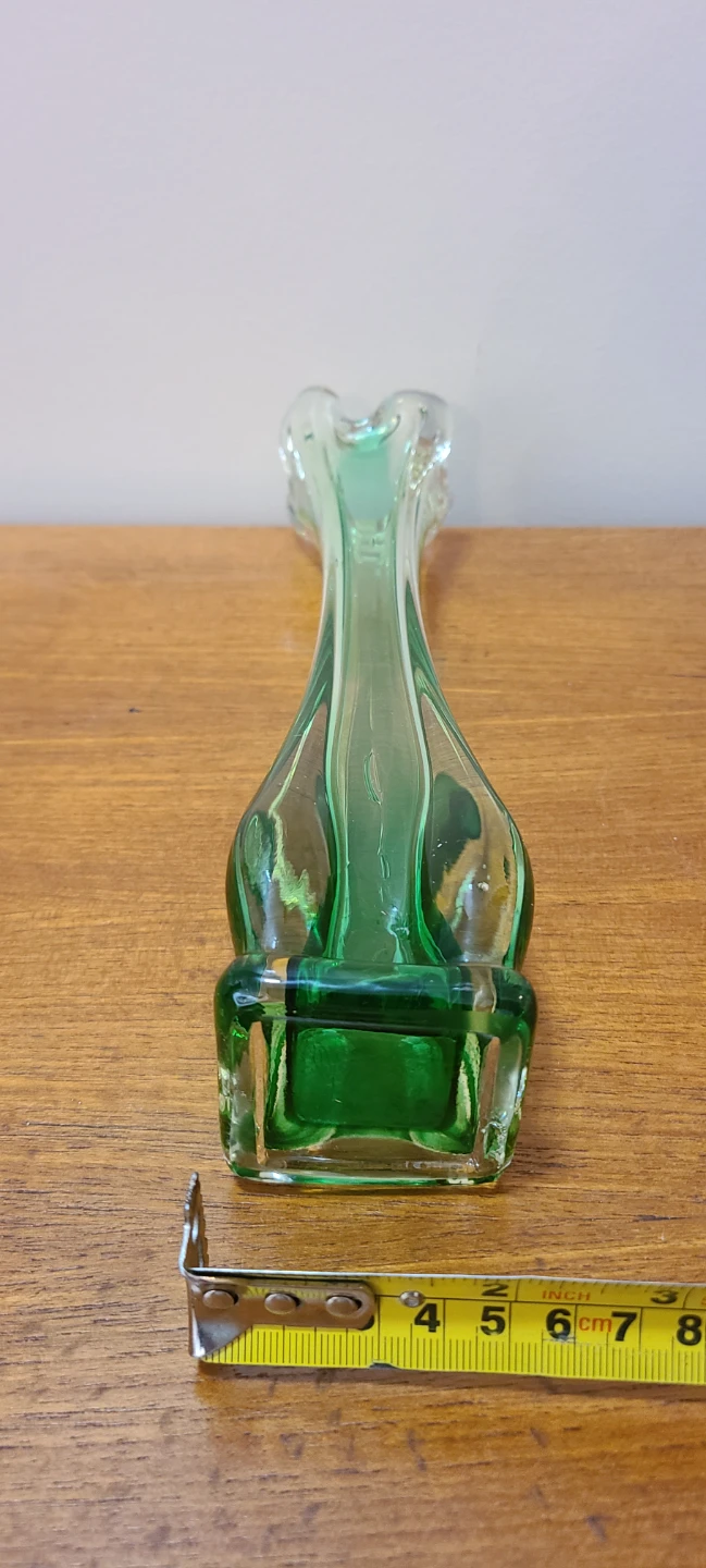 Vintage Green Glass Swirl Vase - photo 3