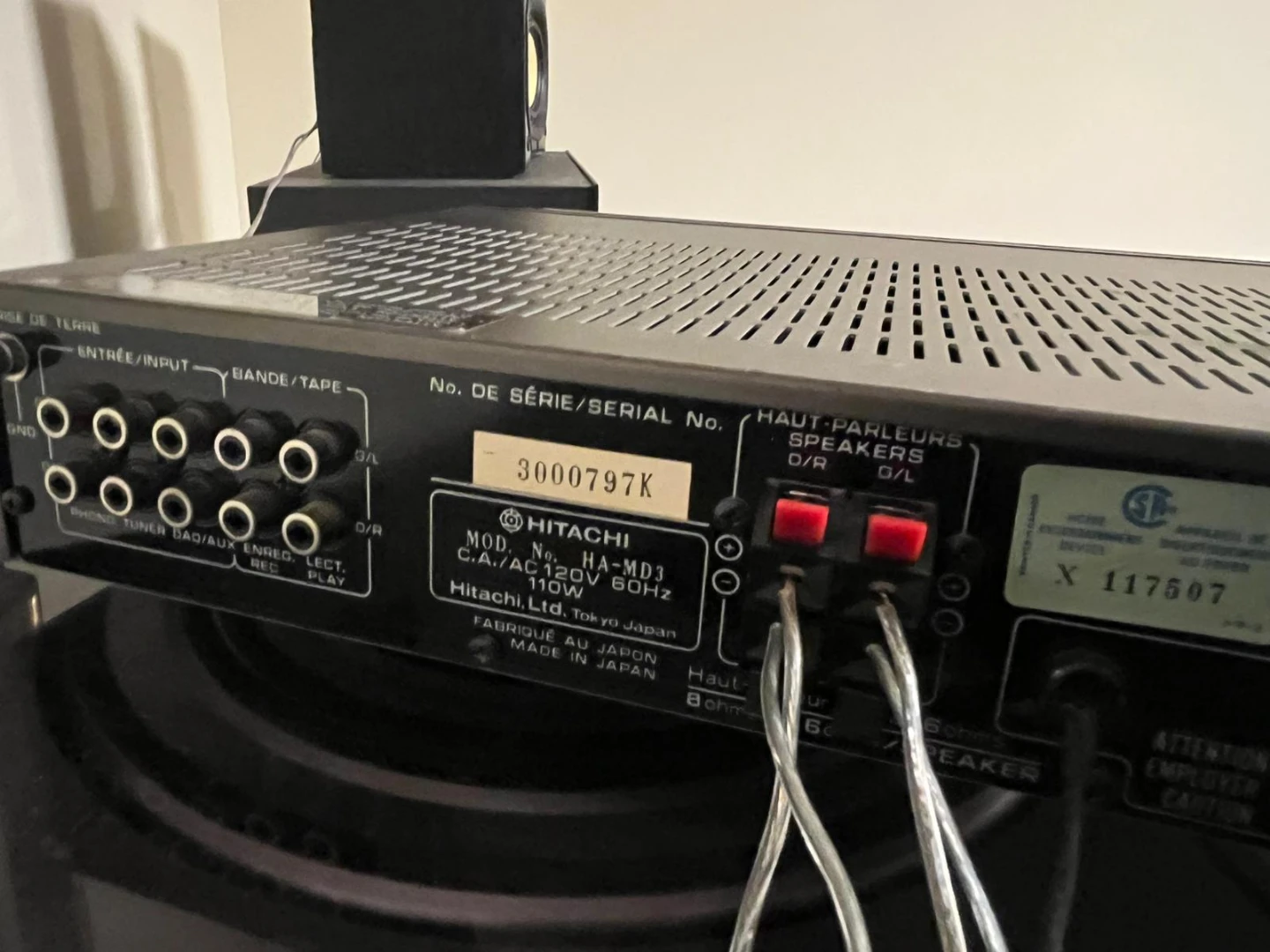 Hitachi HA-MD3 Stereo Amplifier - photo 3