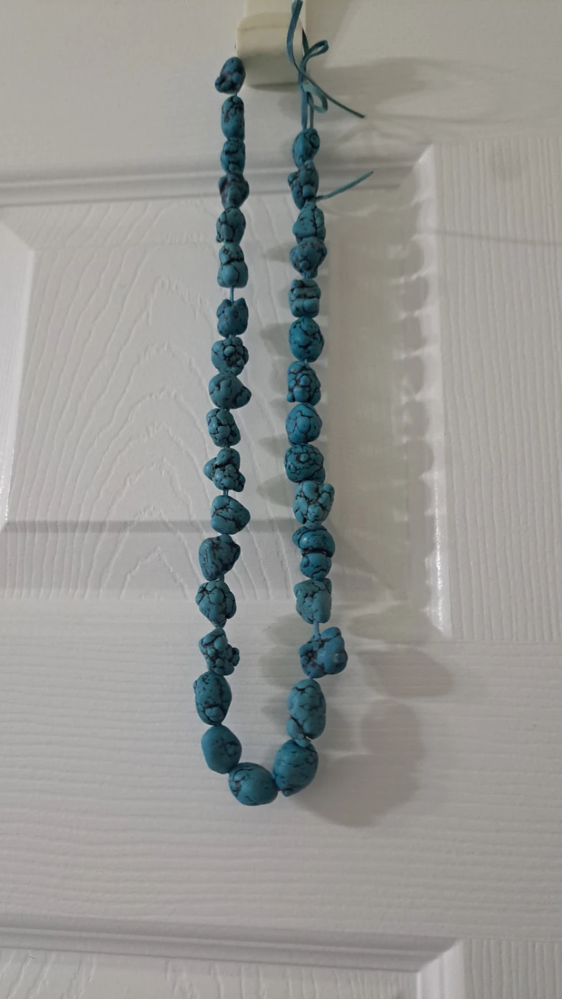 Turquoise Beaded Necklace