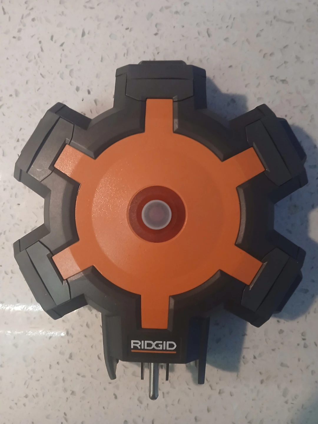 RIDGID Power Spinner Power Strip