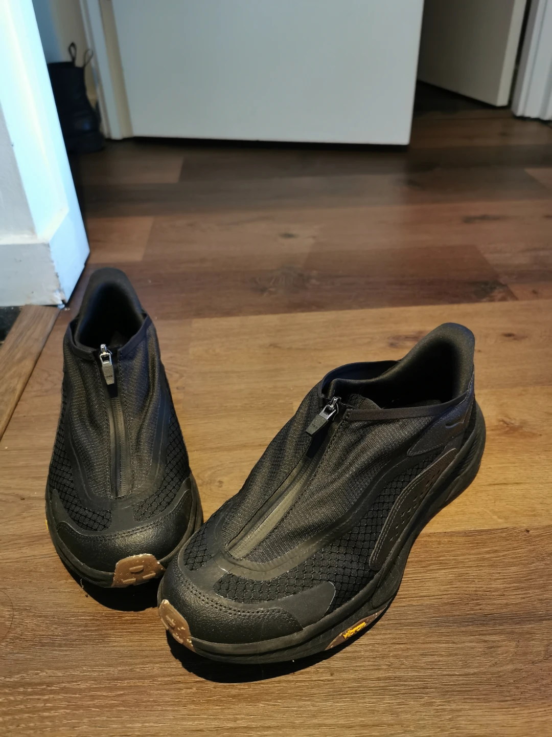 Hoka project transport size US 13 - photo 3