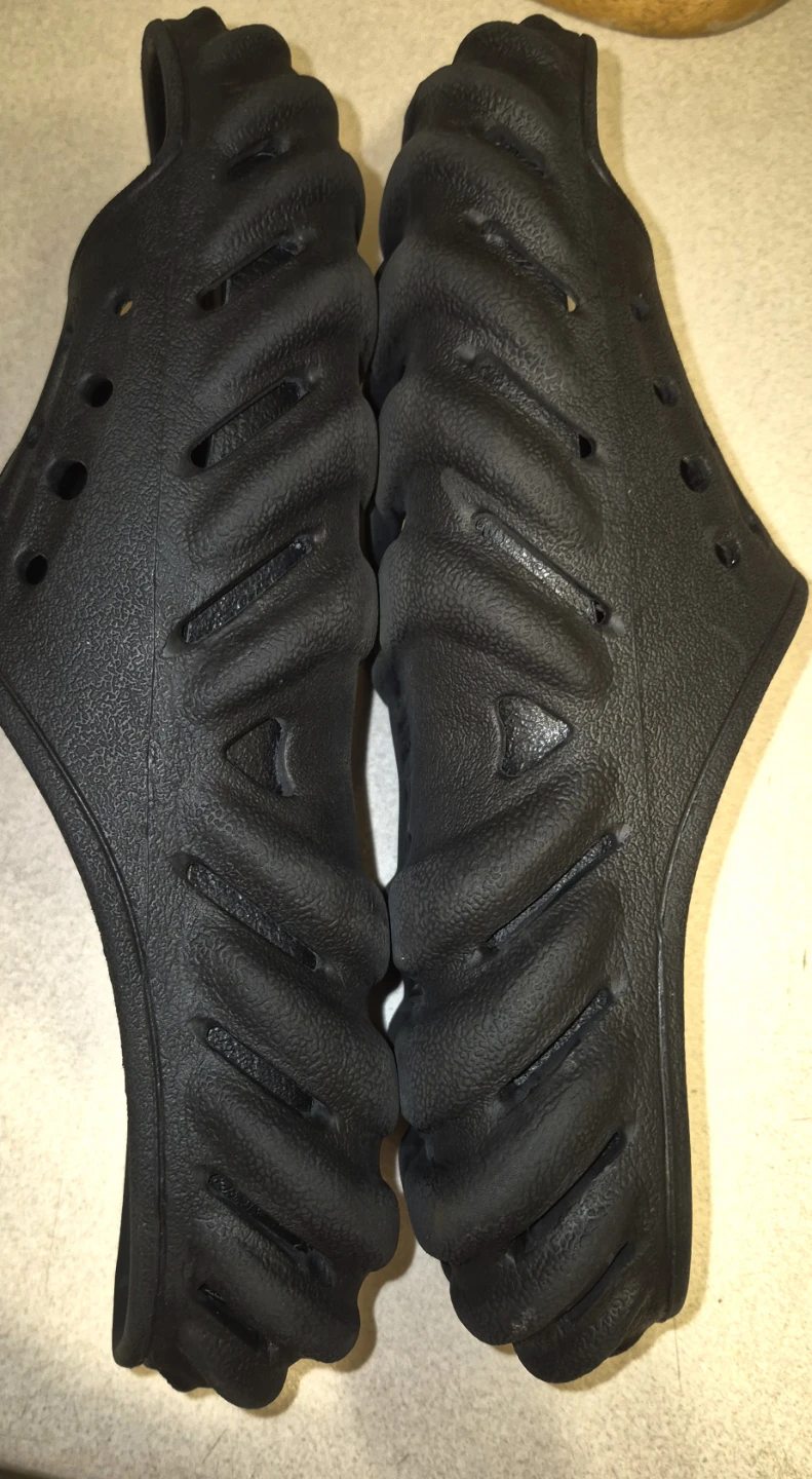 Crocs Echo Slides Sandal - Black - Men's M 5 / Women's W 7 - photo 2
