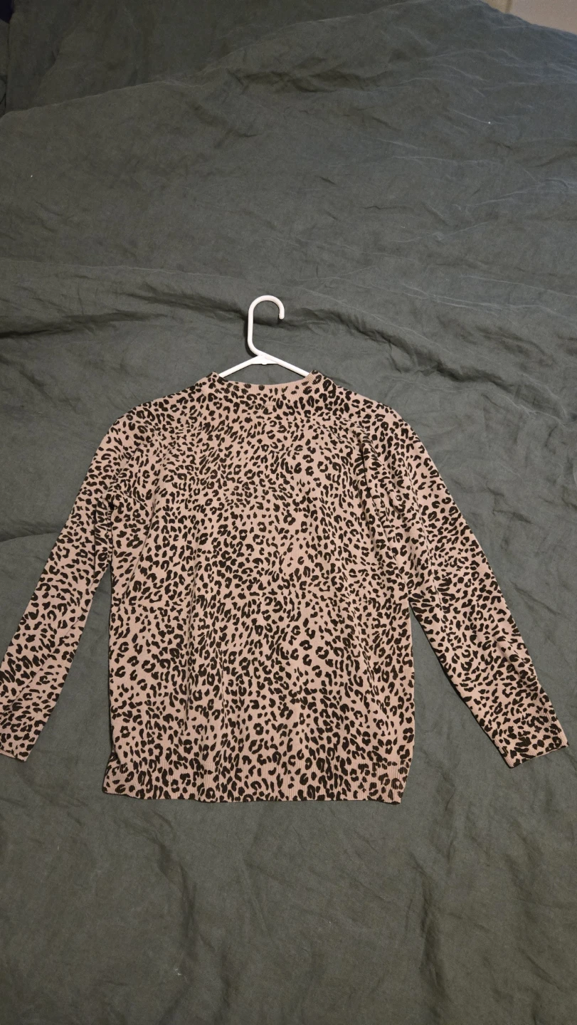 Women's Leopard Print Sweater