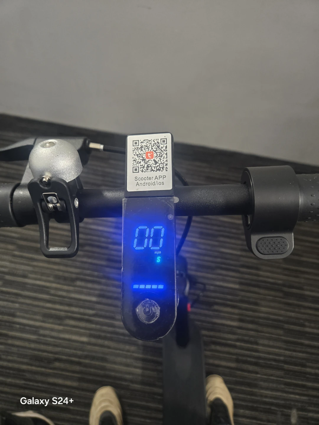 Black Electric Scooter - photo 2
