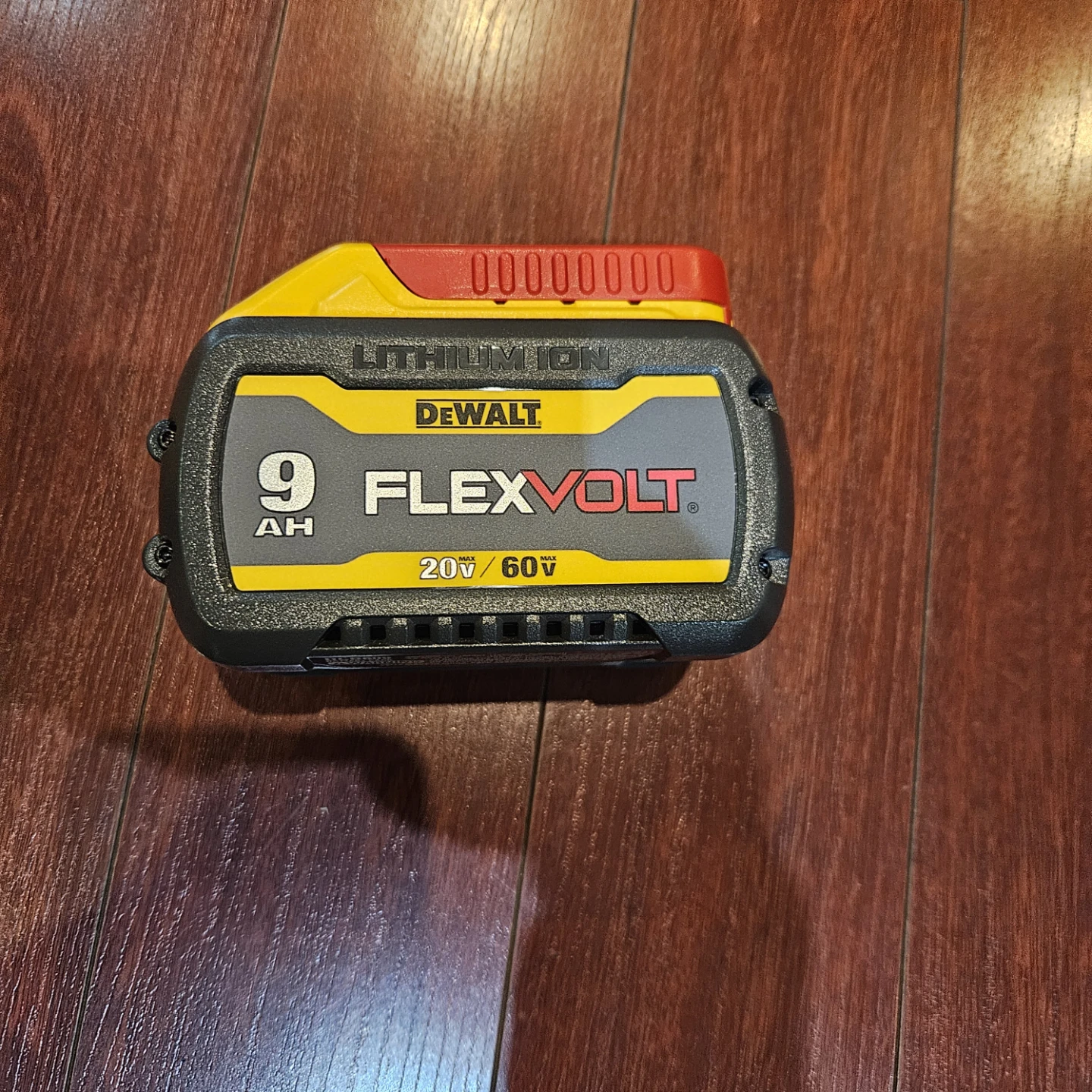 DEWALT 20V ROUTER & DEWALT FLEXVOLT 9.0 Ah Lithium Ion Battery - photo 3