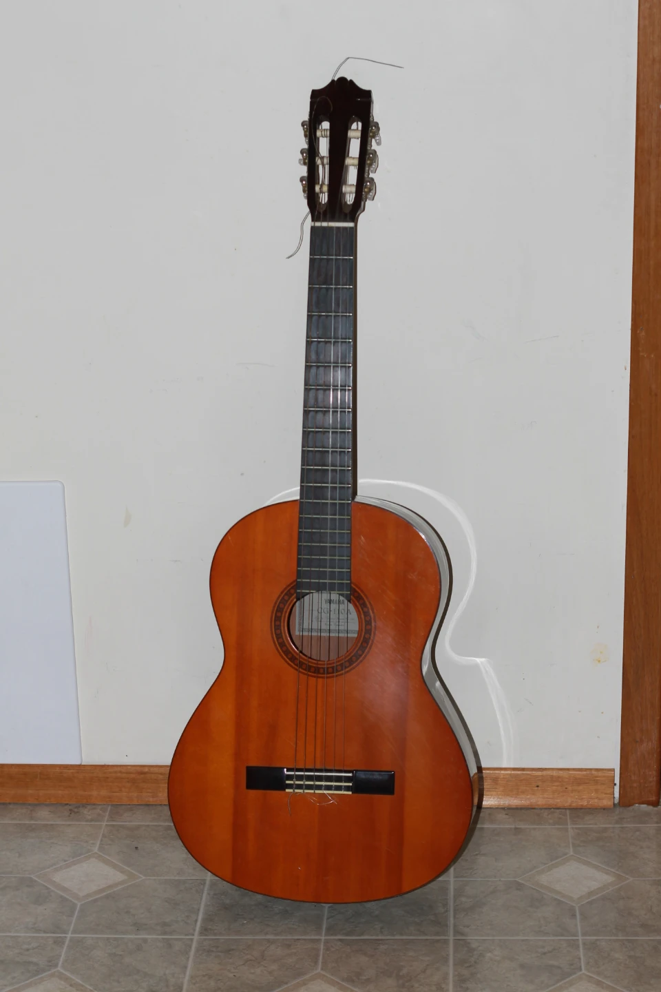 Yamaha Classical Guitar with Case and Accessories - photo 3