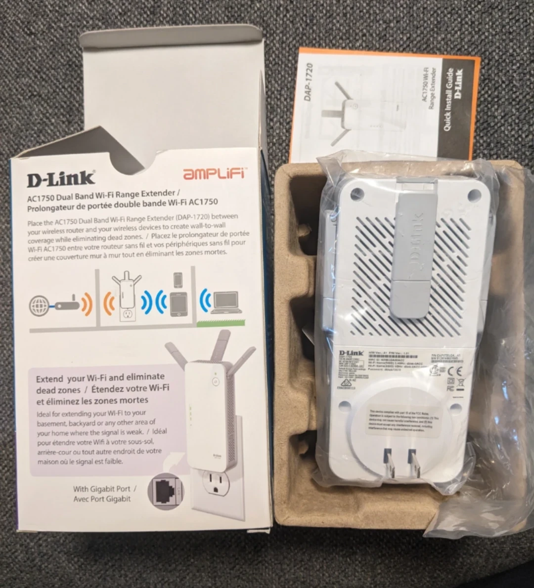 D-Link AC1750 Dual Band Wi-Fi Range Extender DAP-1720 - photo 2
