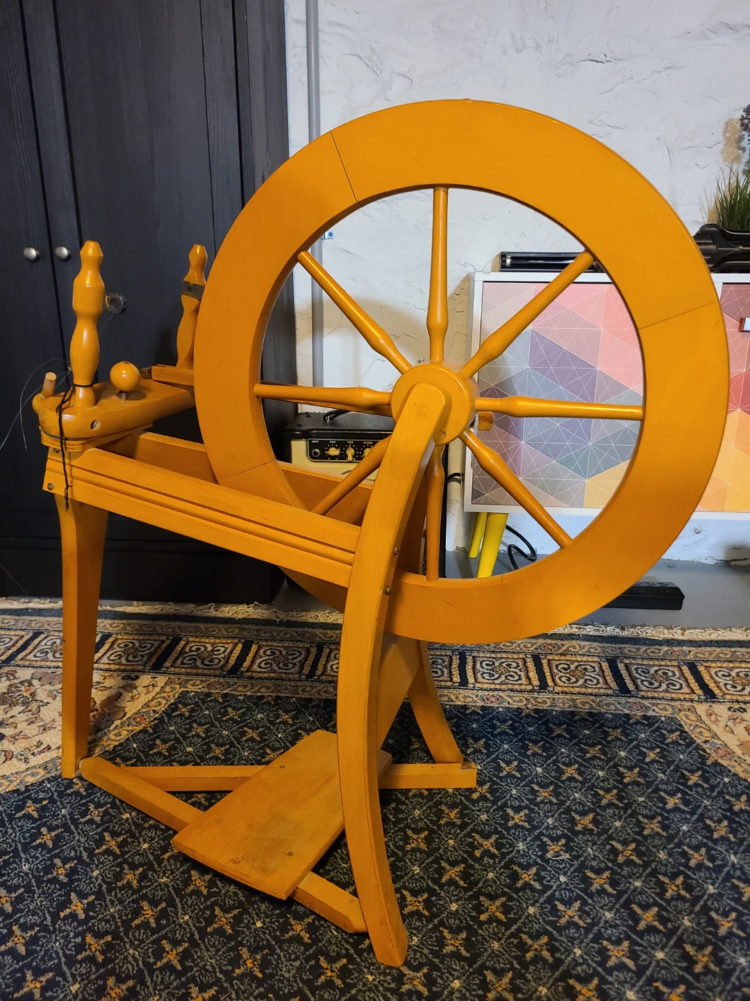 Free Ashford Spinning Wheel (it's broken, please fix it)