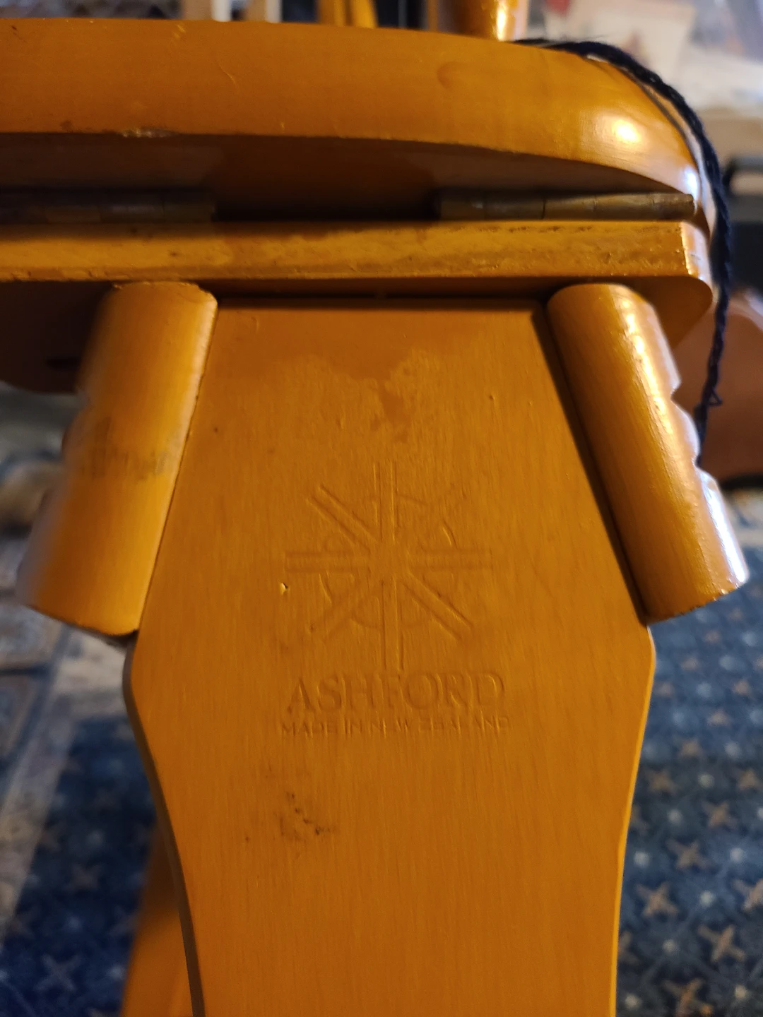 Free Ashford Spinning Wheel (it's broken, please fix it) - photo 4