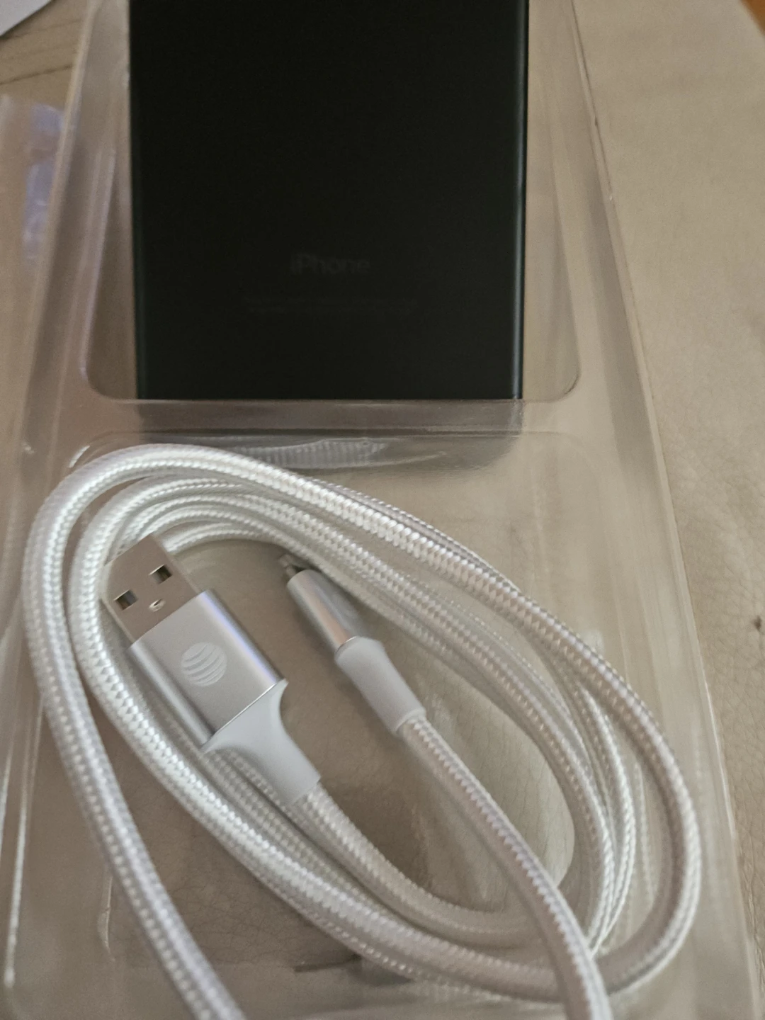 Apple iPhone 7 32GB Black Unlocked - photo 3