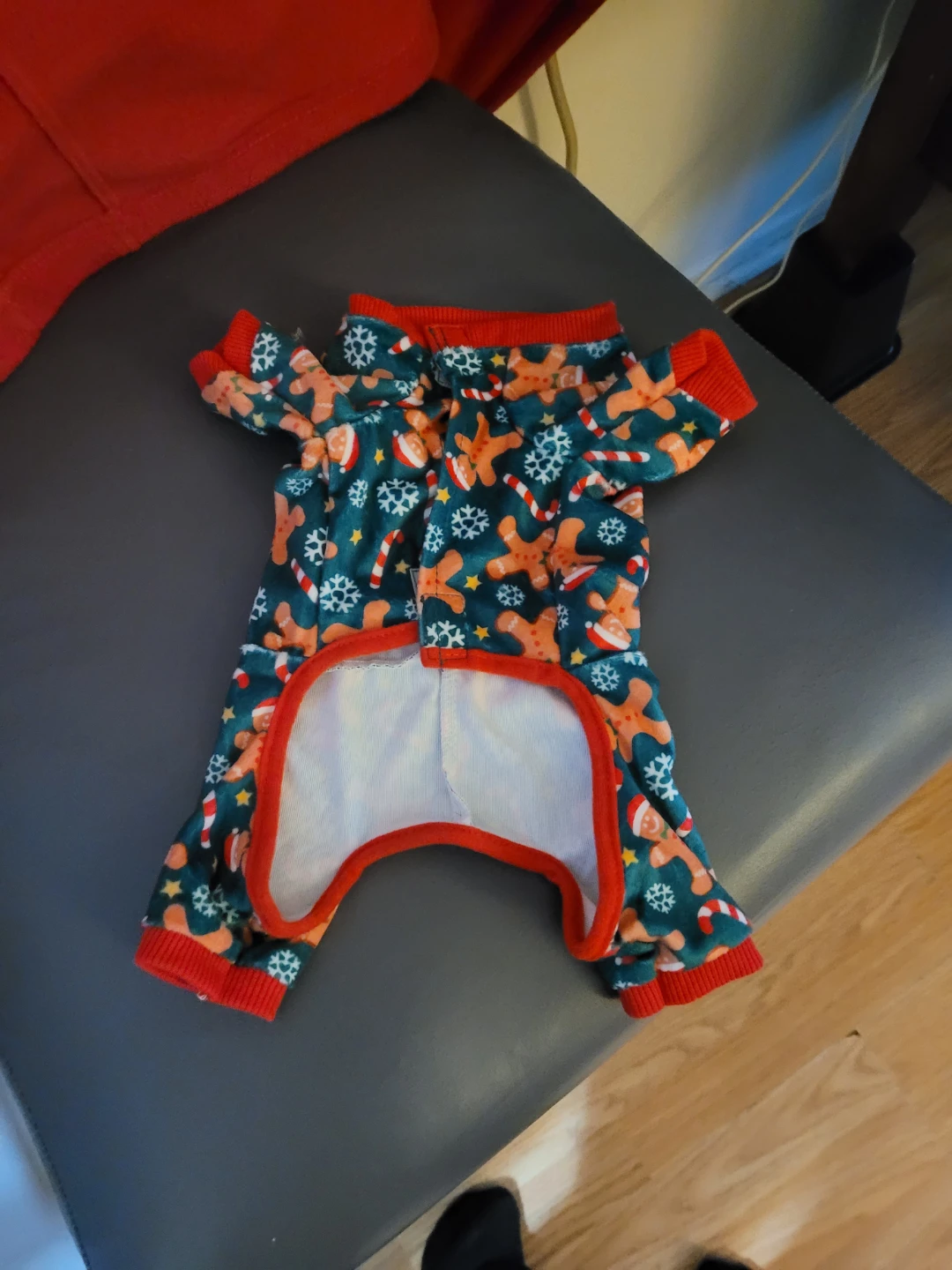 Show XS Gingerbread Dog Pajamas - photo 2