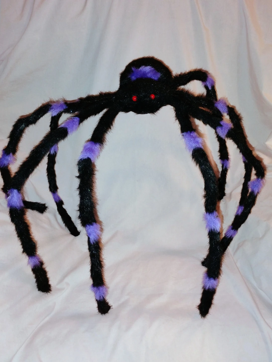 LARGE FURRY SPIDER DECORATION/TOY - photo 2