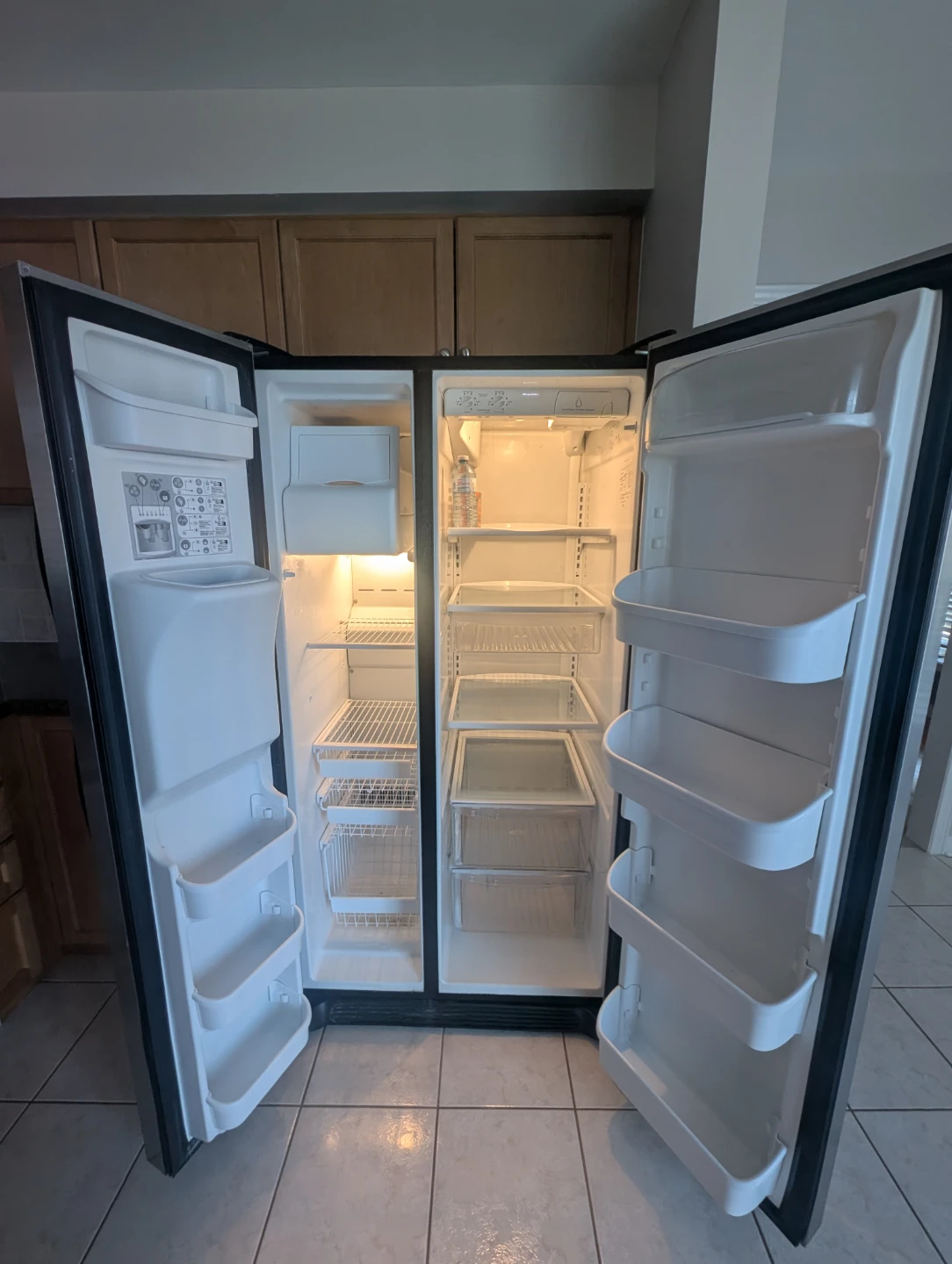 Frigidaire Side-by-Side Refrigerator - photo 2