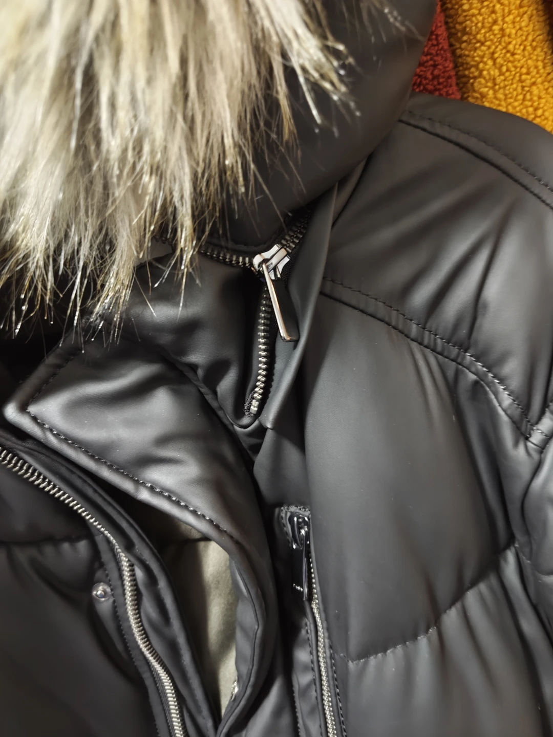 ZARA Black Puffer Jacket with Faux Fur Hood Size S - photo 5