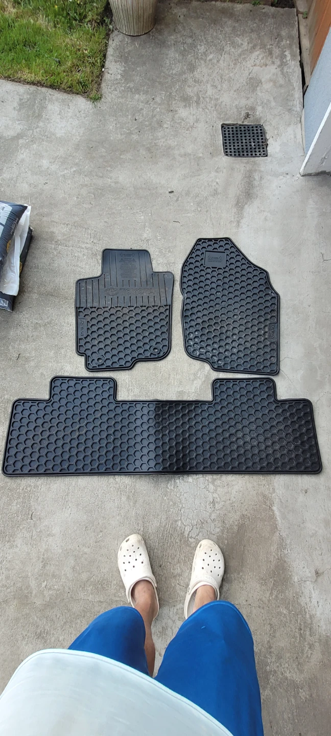 Toyota RAV4 All-Weather Floor Mats Set