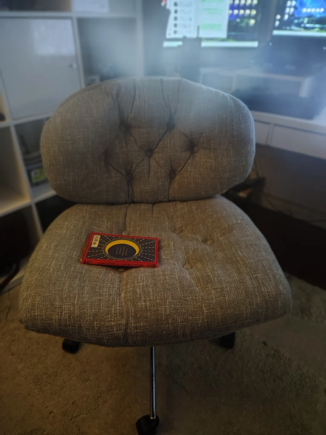 Tufted Grey Cross legged Office Chair - photo 2