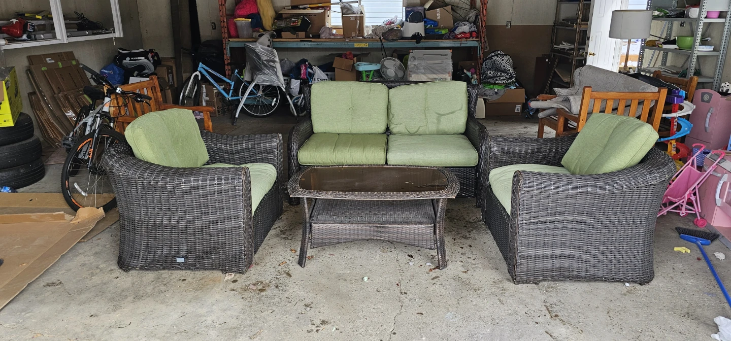 Wicker Patio Furniture Set - Table & Chairs - photo 2