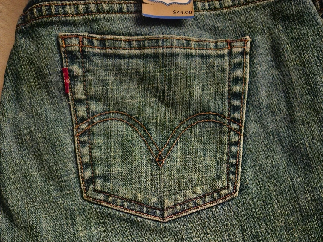 NEW LEVI'S JEANS BLUE WIDE BOOT 12S, RETAIL $44+3.91 TAX=$47.91 - photo 2