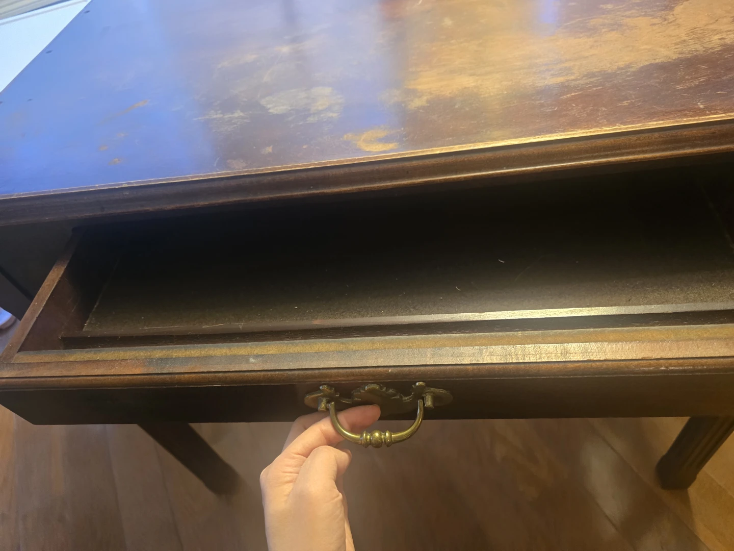 Vintage Wooden Writing Desk with Drawer (old fashioned) - photo 3