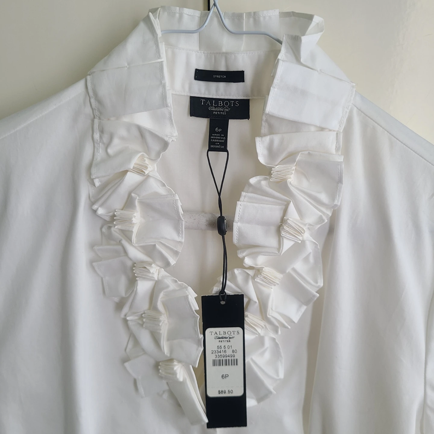 BNWT Talbots White Ruffle Collar Blouse - Size 6P 🌱 - photo 3