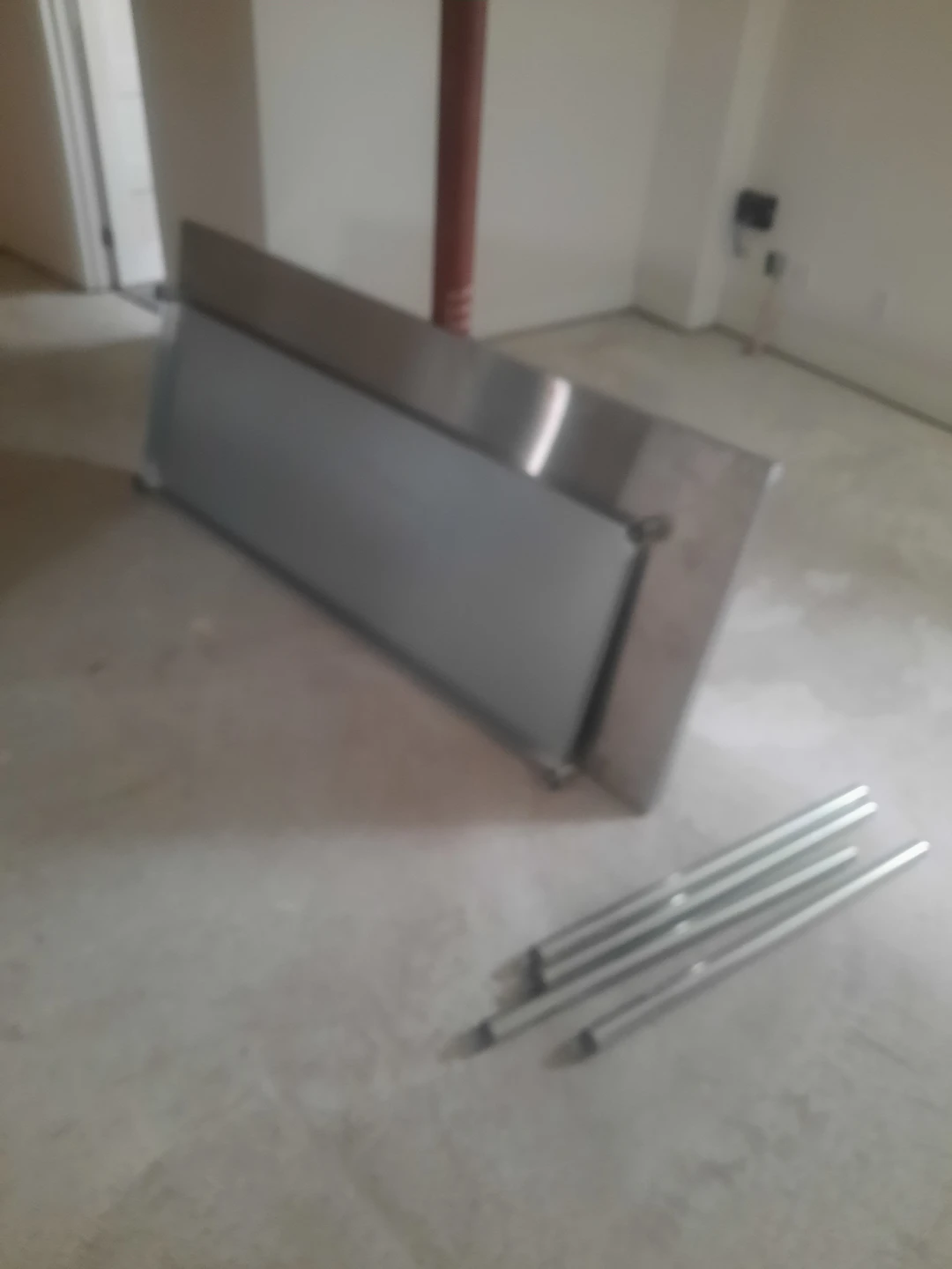 OMCAN Stainless Steel Worktable 30" x 72" - photo 4